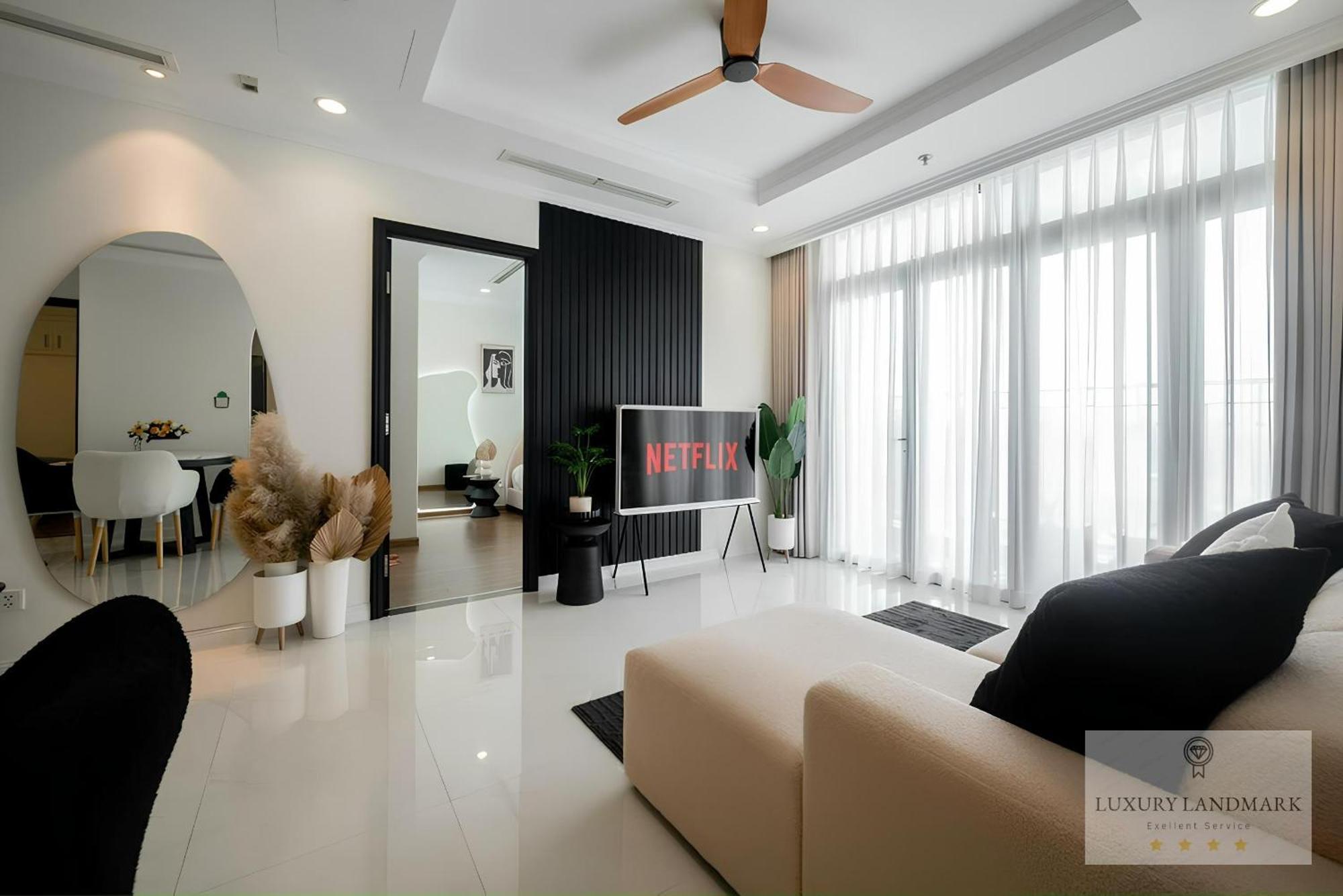 Sky Park Apartment - Vinhomes Central Park โฮจิมินห์ซิตี้ ภายนอก รูปภาพ